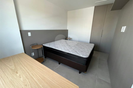 Apartamento à venda com 3 suítes em Santo Amaro, São Paulo, SP