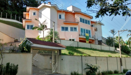 Casa à venda com 5 suítes em Arujázinho I, Ii e Iii, Arujá, SP