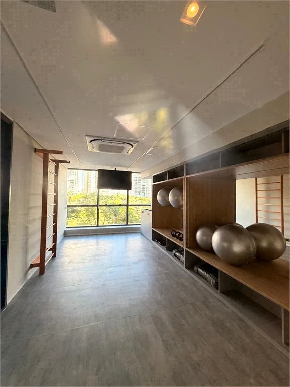 Apartamento à venda com 4 quartos, sendo 3 suítes, em Água Branca, São Paulo, SP