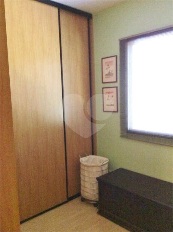 Casa à venda com 2 quartos, sendo 1 suíte,  no condomínio Villas de São Francisco I, São Paulo - SP