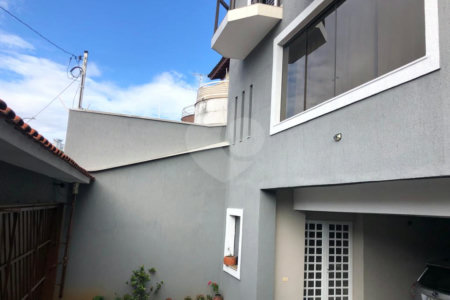 Sobrado à venda com 3 quartos, sendo 1 suíte, em Vila Mariza Mazzei, São Paulo, SP