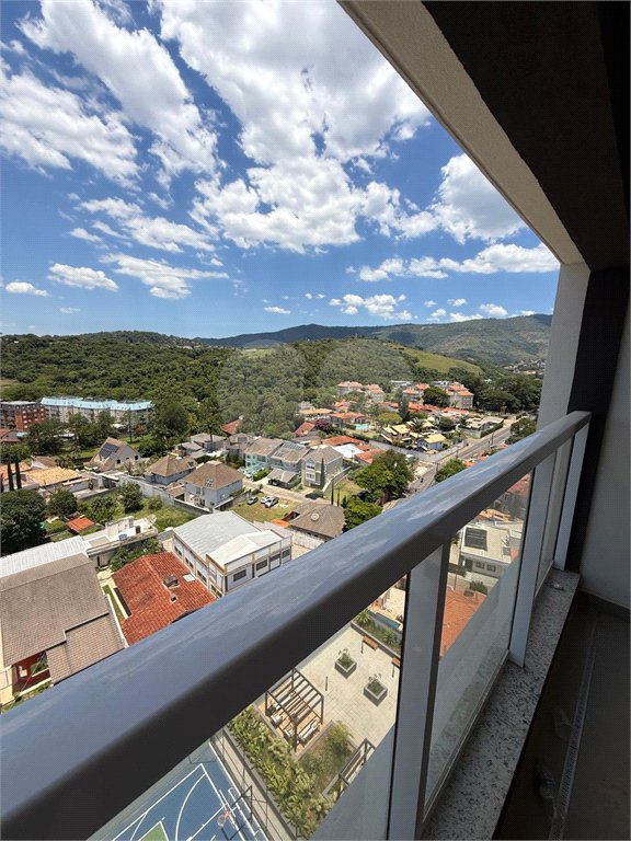 Apartamento para alugar com 3 suítes em Vila Helena, Atibaia, SP