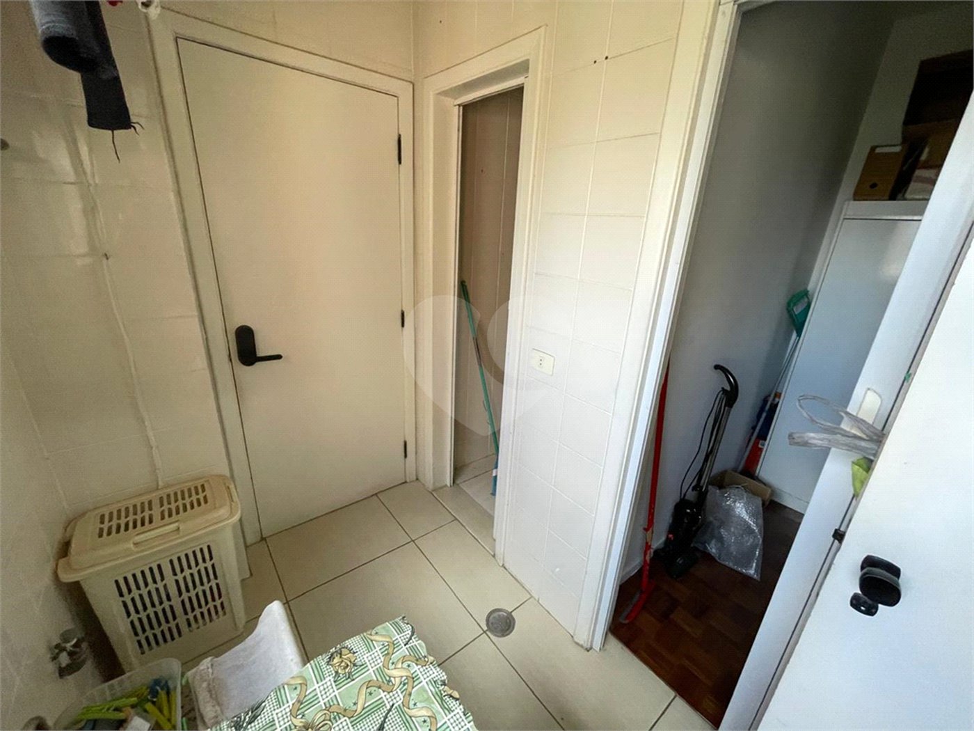 Apartamento à venda com 3 quartos, sendo 1 suíte, em Parque Bairro Morumbi, São Paulo, SP
