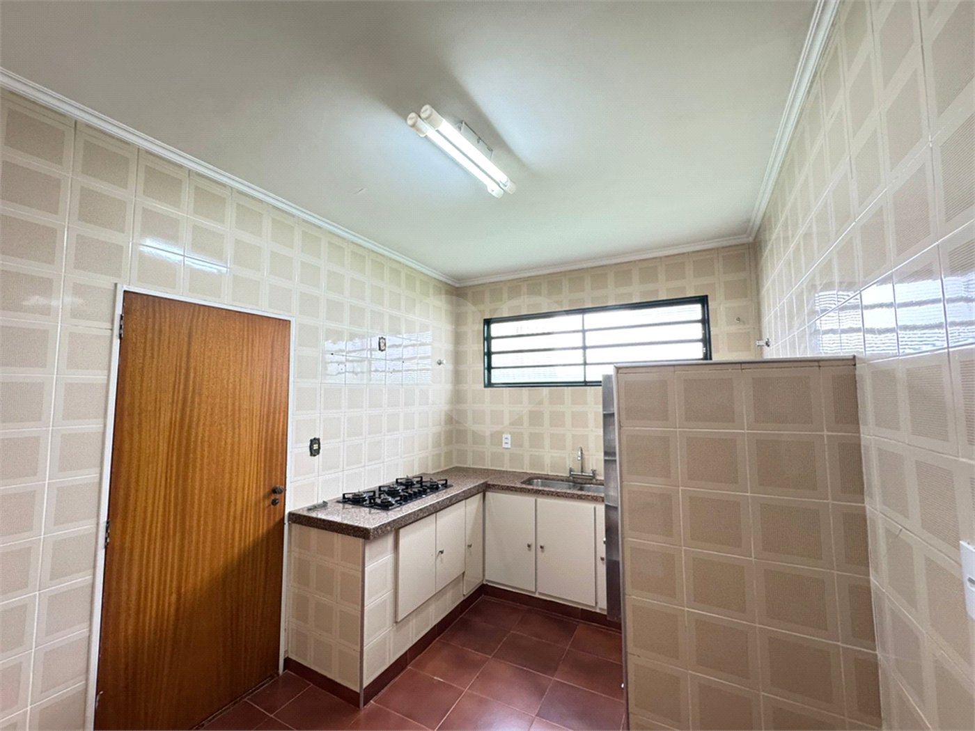 Casa à venda com 4 quartos, sendo 2 suítes, em Ribeirânia, Ribeirão Preto, SP