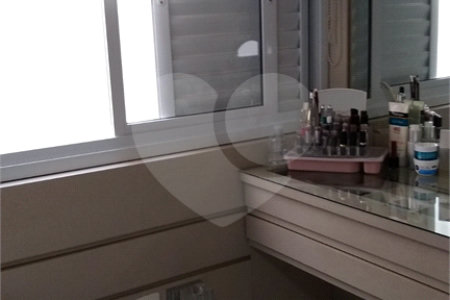 Sobrado à venda com 2 quartos, sendo 1 suíte,  em Jardim Regente, Indaiatuba, SP