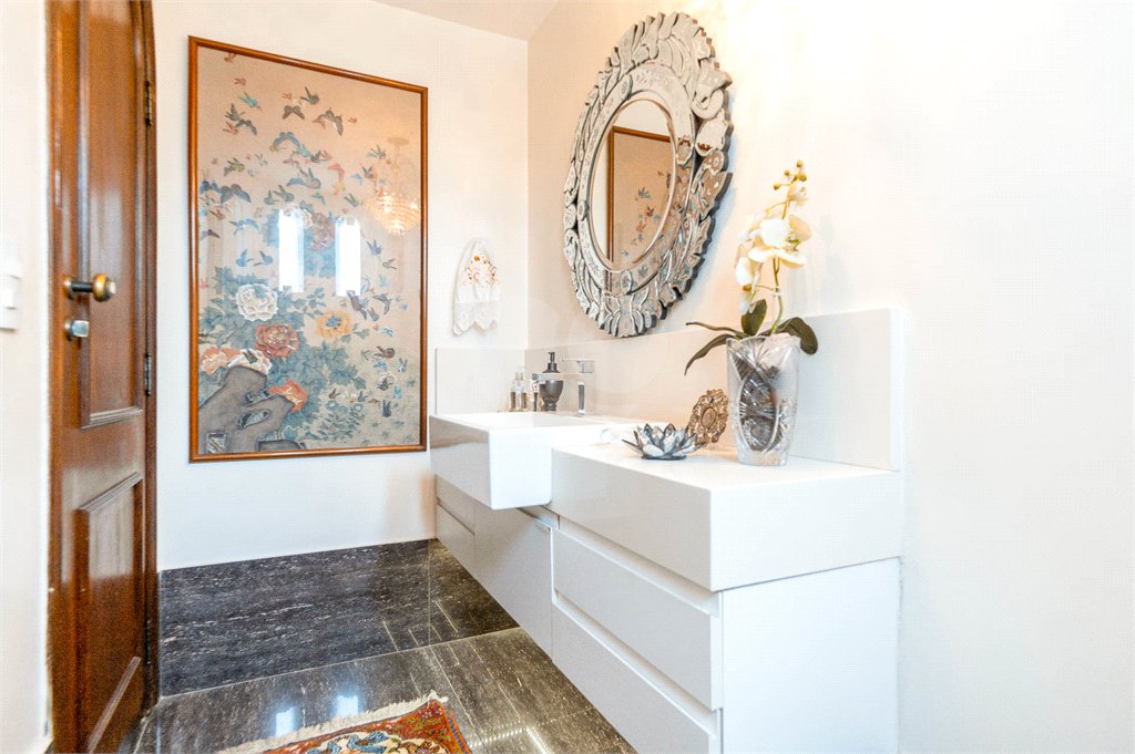 Casa Térrea à venda com 3 quartos, sendo 1 suíte, em Vila Inah, São Paulo, SP