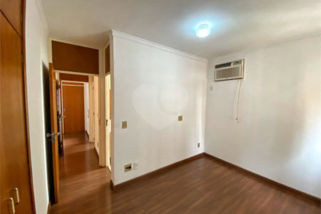 Apartamento à venda com 2 quartos, sendo 1 suíte, no Centro, Ribeirão Preto, SP