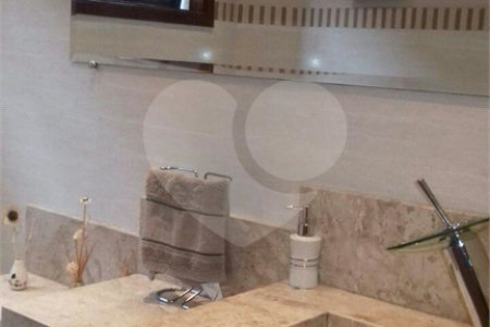 Casa à venda com 3 quartos, sendo 1 suíte,  em Vila Miranda, Itaquaquecetuba, SP