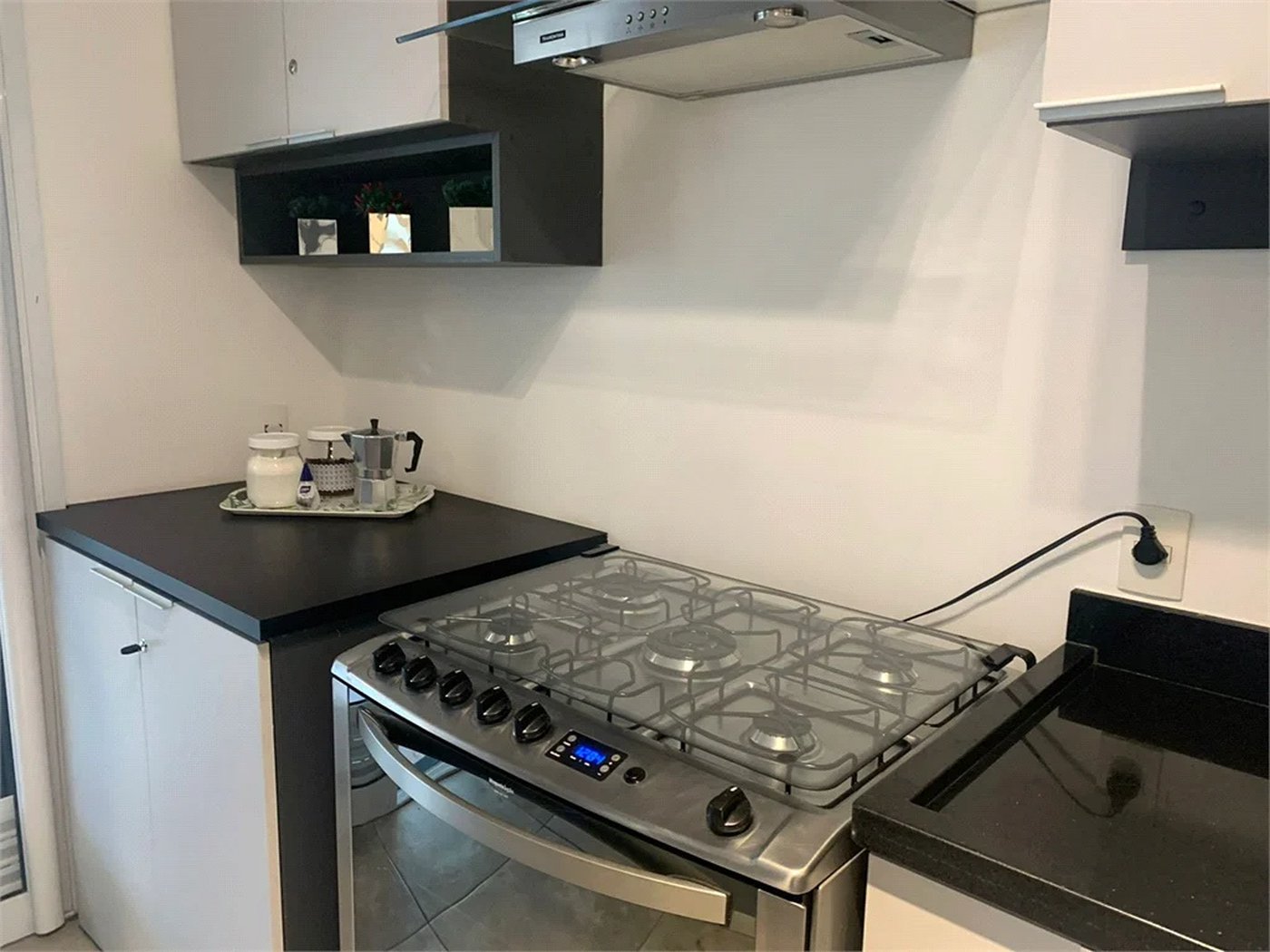 Apartamento à venda com 1 suíte em Pinheiros, São Paulo, SP