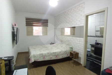 Sobrado à venda com 3 quartos, sendo 2 suítes,  em Jardim Wanel Ville V, Sorocaba, SP
