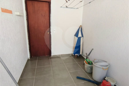 Casa à venda ou para alugar com 3 suítes no condomínio Estância Marambaia, Vinhedo - SP