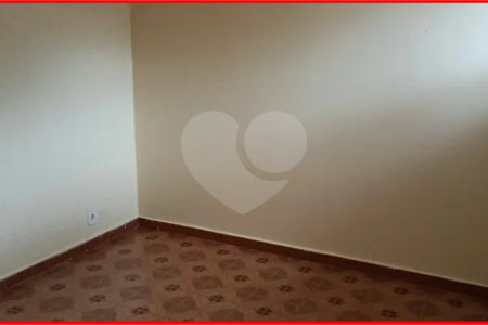Sobrado à venda com 4 quartos, sendo 1 suíte,  em Alto da Lapa, São Paulo, SP