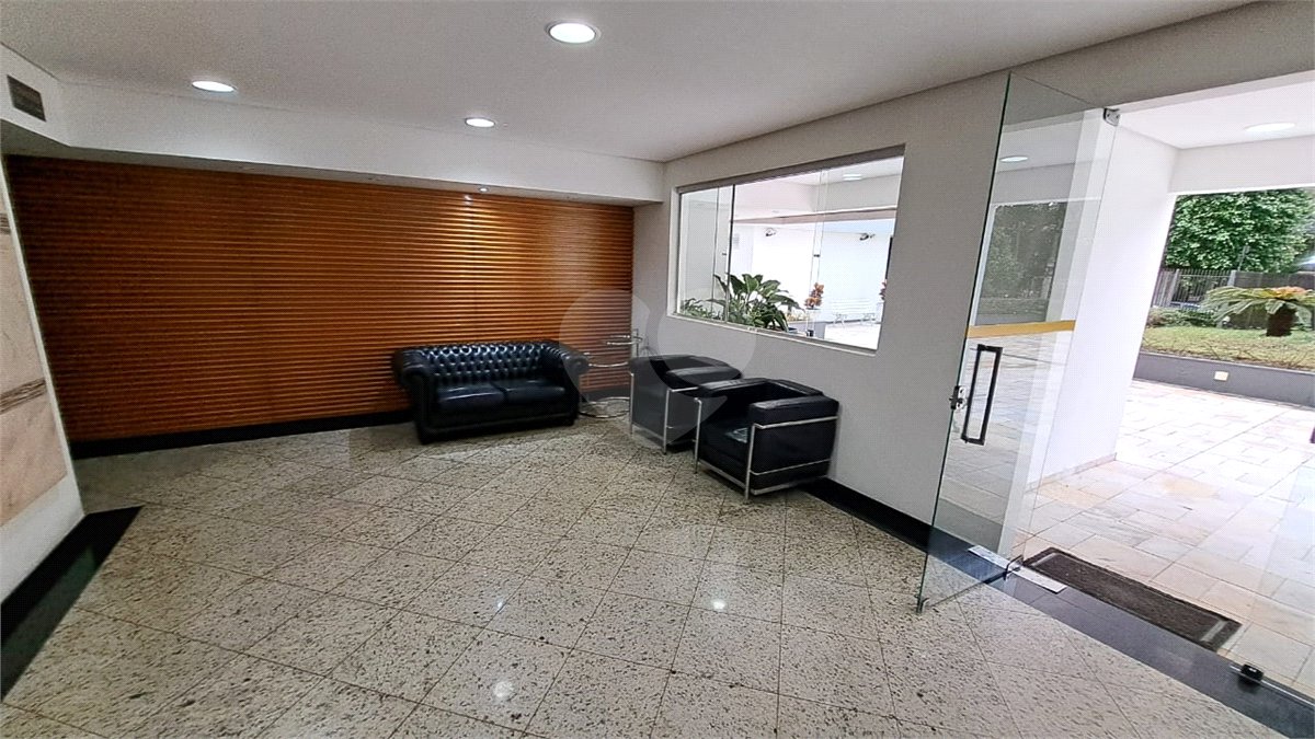 Apartamento à venda com 3 quartos, sendo 1 suíte, em Vila Mariana, São Paulo, SP