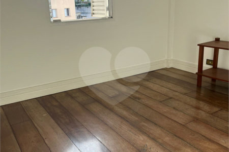 Apartamento à venda com 3 quartos, sendo 1 suíte, em Jardim São Paulo(zona Norte), São Paulo, SP