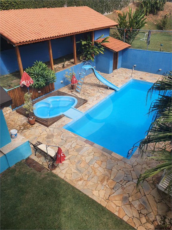 Casa à venda ou para alugar com 4 suítes em Vila Machado, Mairiporã, SP