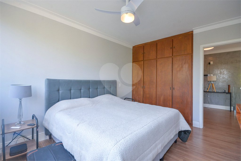 Sobrado à venda com 5 quartos, sendo 1 suíte,  em Retiro Morumbi, São Paulo, SP