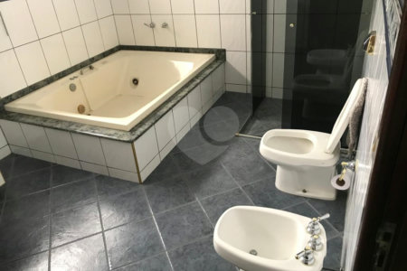 Sobrado à venda com 3 suítes em Vila Odim Antão, Sorocaba, SP