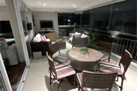 Apartamento à venda com 3 suítes em Vila Andrade, São Paulo, SP