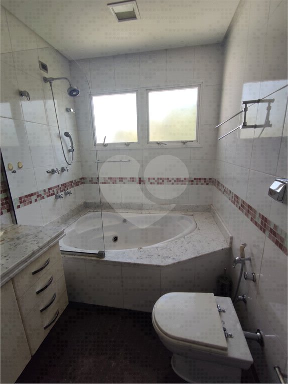 Casa à venda com 3 suítes no condomínio Residencial Suzano, Suzano - SP