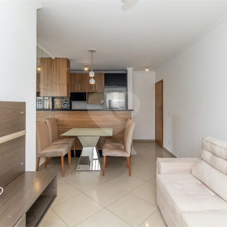 Apartamento à venda com 2 quartos em Vila Anastácio, São Paulo, SP