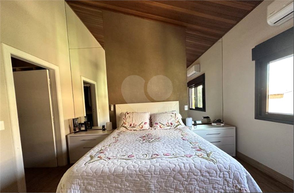 Casa à venda com 4 quartos, sendo 3 suítes, em Mandaqui, São Paulo, SP