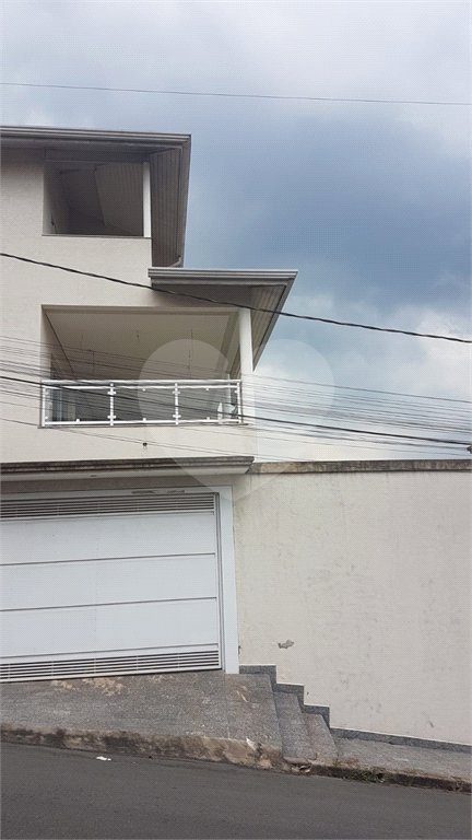 Casa à venda com 5 quartos, sendo 3 suítes,  em Serra da Cantareira, Mairiporã, SP