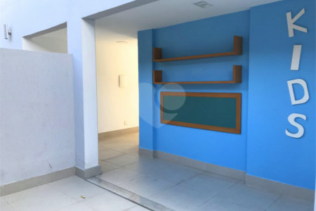 Cobertura à venda com 2 quartos, sendo 1 suíte,  em Tijuca, Rio de Janeiro, RJ