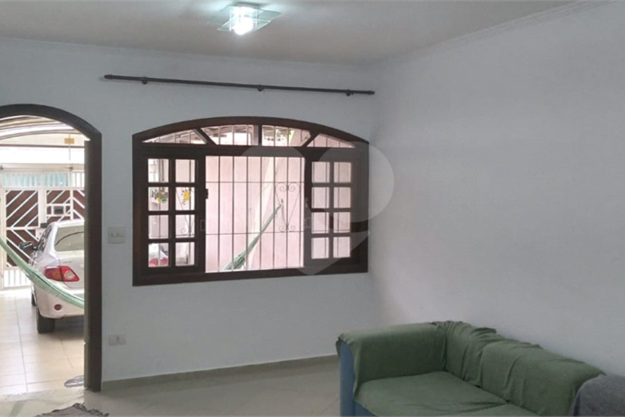 Sobrado à venda com 2 quartos em Tremembé, São Paulo, SP