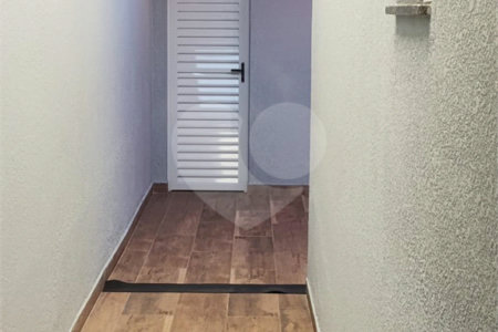 Casa à venda com 3 quartos, sendo 1 suíte, no condomínio Vilagio Vista Real, Paulínia - SP