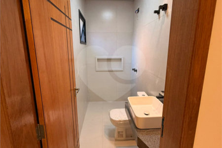 Casa à venda com 3 quartos, sendo 1 suíte, em Jardim Marambaia II, Jundiaí, SP