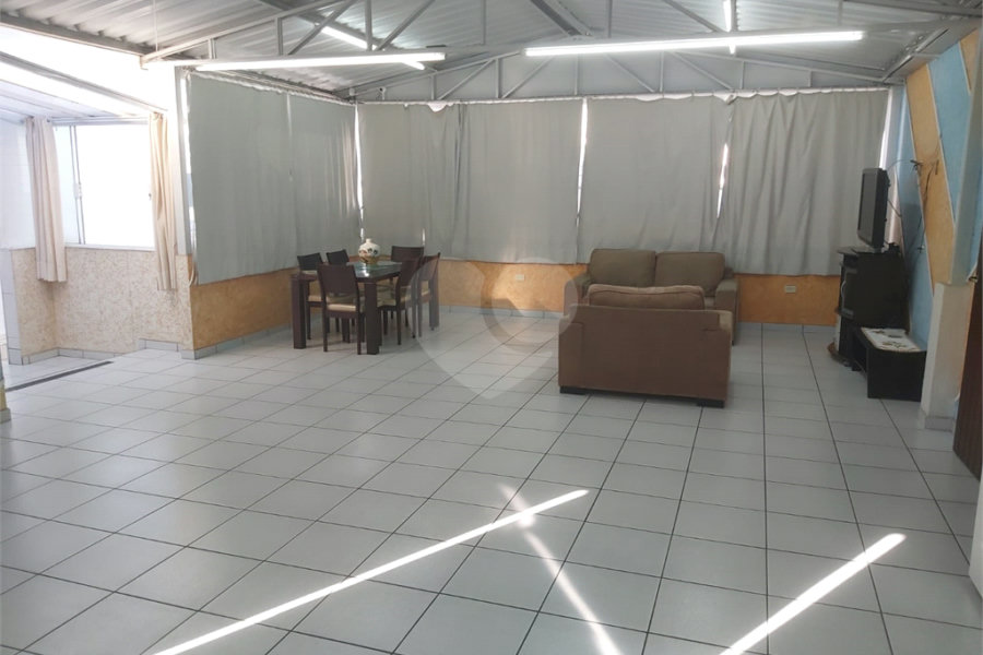 Casa de Vila à venda com 4 quartos, sendo 1 suíte, em Vila Medeiros, São Paulo, SP