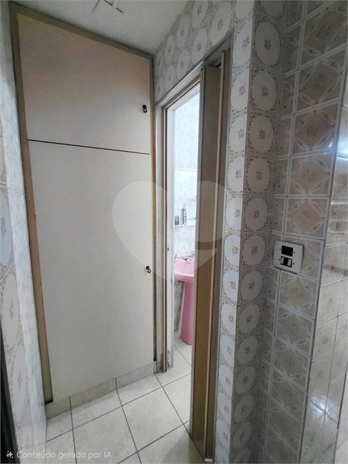 Sobrado à venda com 3 quartos, sendo 1 suíte, em Vila Constança, São Paulo, SP