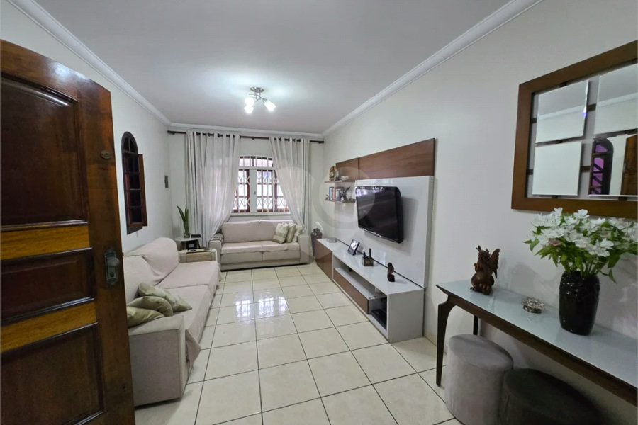 Sobrado à venda com 3 suítes em Santana, São Paulo, SP