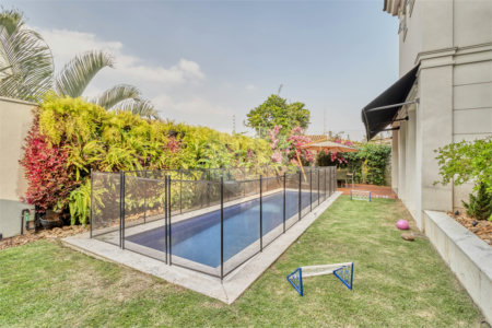 Casa à venda com 4 suítes no condomínio L'unique, São Paulo - SP