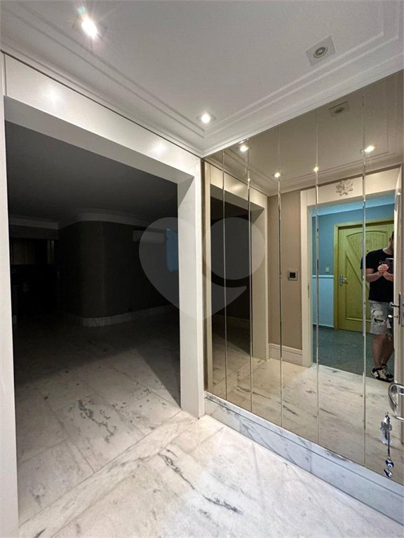 Apartamento à venda com 3 quartos, sendo 1 suíte, em Pompéia, São Paulo, SP