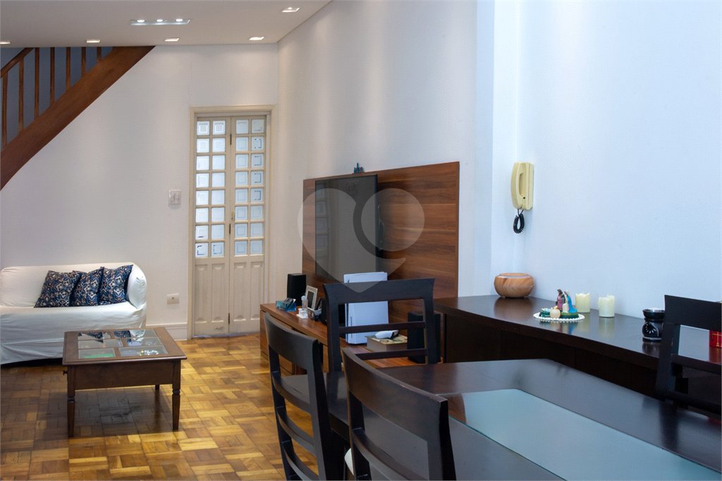 Casa à venda com 3 quartos, sendo 1 suíte, em Mirandópolis, São Paulo, SP