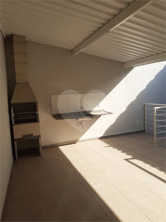 Casa à venda com 4 quartos em Lopes de Oliveira, Sorocaba, SP