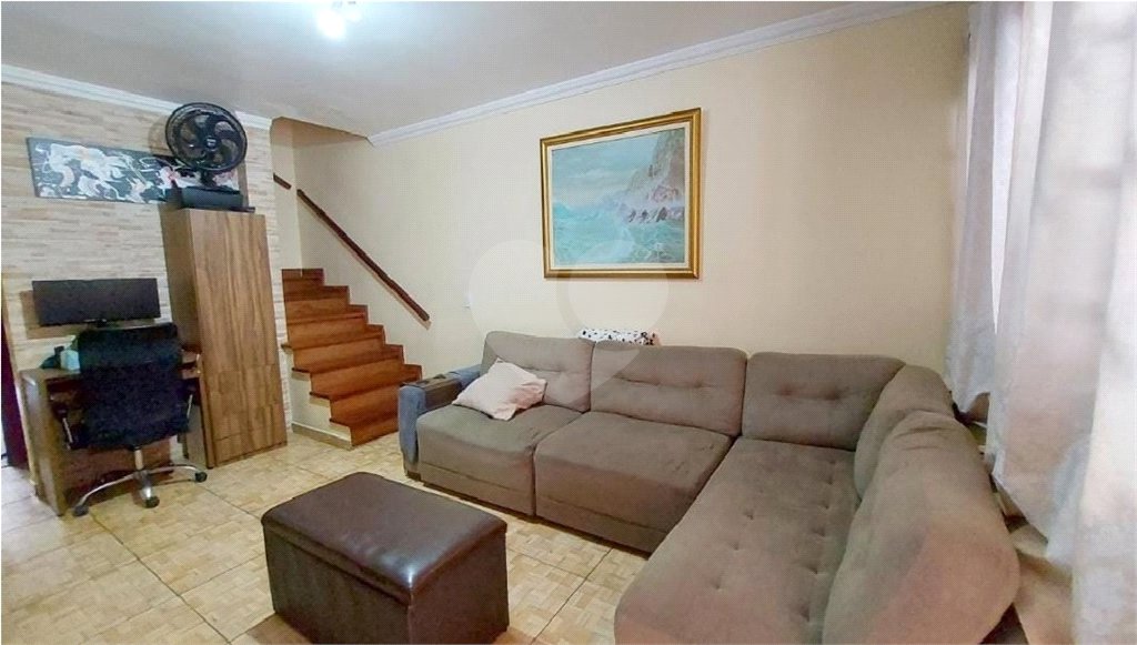 Casa à venda com 2 suítes no condomínio Residencial Sabará, São Paulo - SP