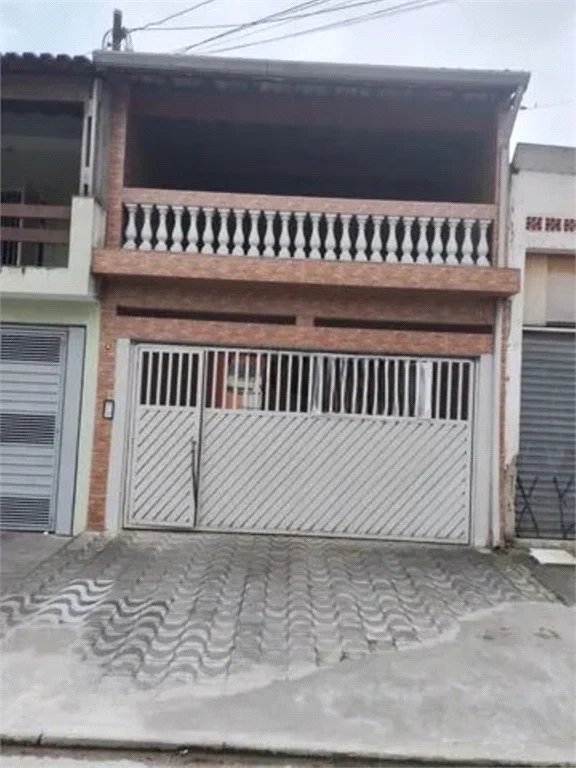 Casa à venda com 4 quartos, sendo 1 suíte, em Parque Fernanda, São Paulo, SP