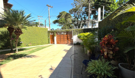Casa Térrea à venda com 3 quartos, sendo 1 suíte,  em Palmas do Tremembé, São Paulo, SP