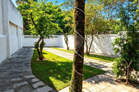 Casa à venda com 3 quartos, sendo 1 suíte, em Vargem Pequena, Rio de Janeiro, RJ