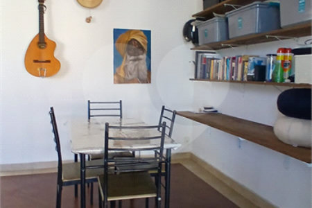 Casa à venda com 2 quartos em Conjunto Habitacional Ana Paula, Mogi das Cruzes, SP