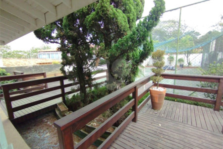Casa à venda com 4 suítes em Parque dos Príncipes, São Paulo, SP