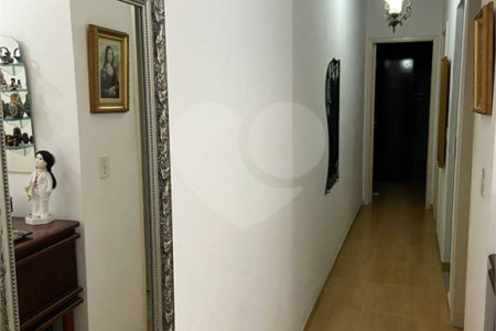 Sobrado à venda com 3 quartos, sendo 1 suíte,  em Vila Nova Pauliceia, São Paulo, SP
