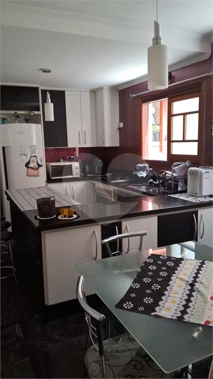 Sobrado à venda com 3 suítes em Vila Gustavo, São Paulo, SP