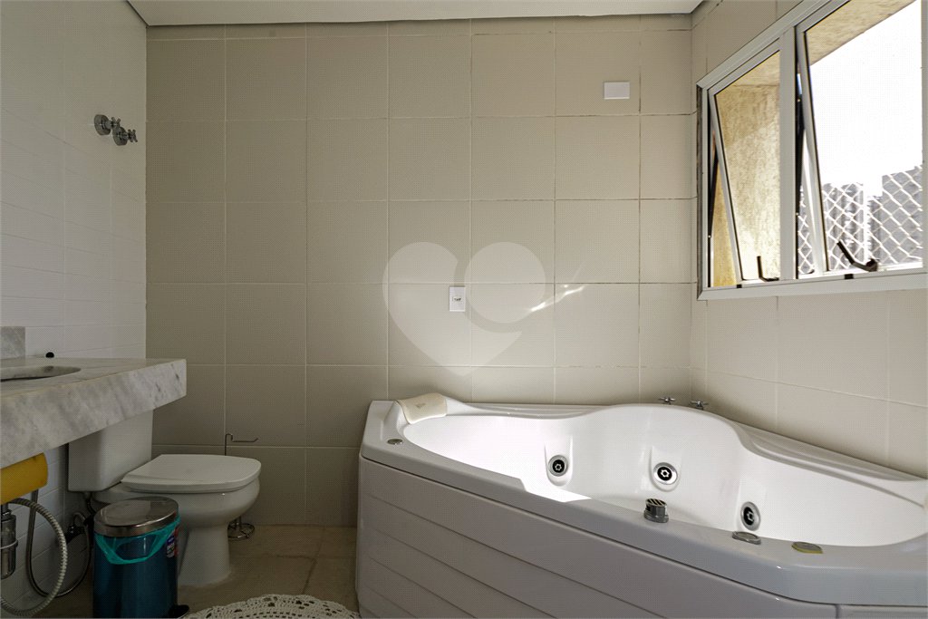 Apartamento à venda com 3 suítes em Morumbi, São Paulo, SP
