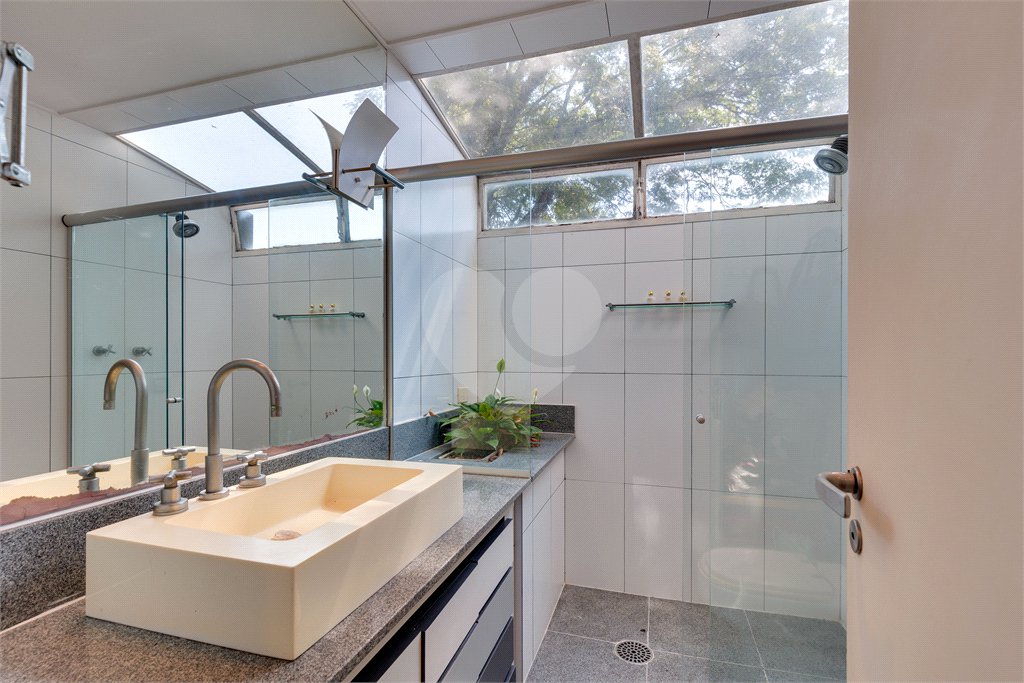 Casa à venda com 4 suítes em Alto da Boa Vista, São Paulo, SP