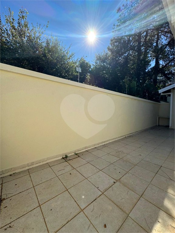 Casa à venda com 3 quartos, sendo 1 suíte, em Jardim Santa Bárbara, Atibaia, SP