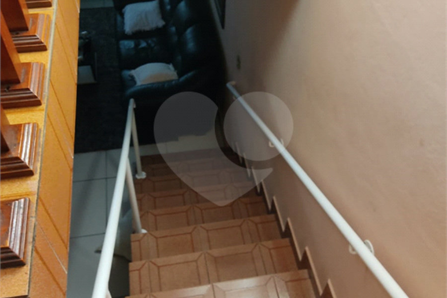 Sobrado à venda com 3 quartos, sendo 1 suíte, em Vila Nova Cachoeirinha, São Paulo, SP