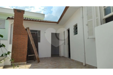 Casa à venda com 2 suítes em Jardim Franca, São Paulo, SP